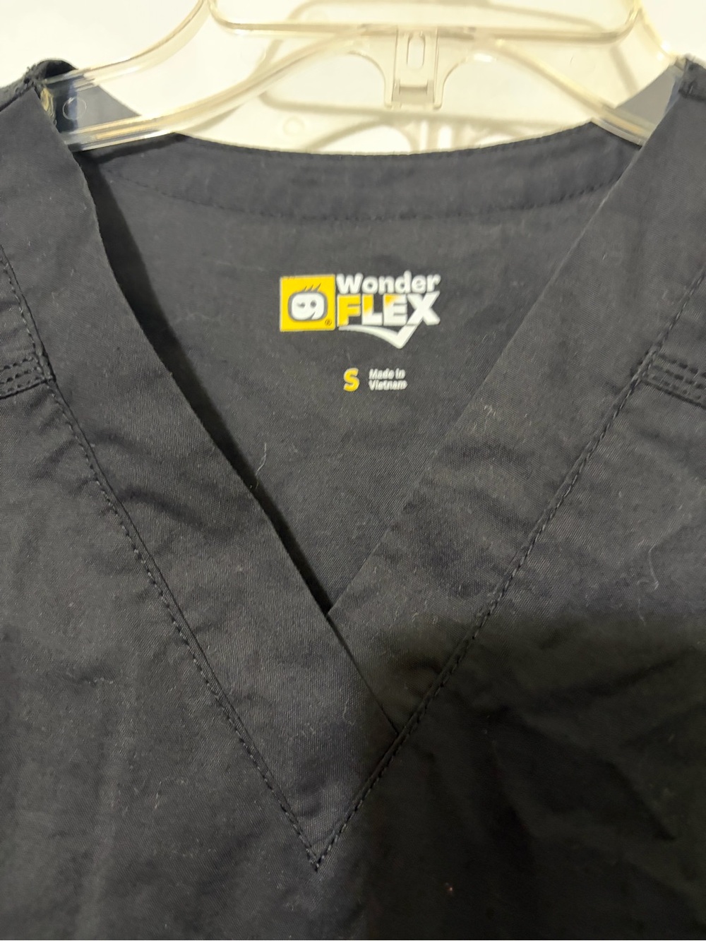 WonderWink Black V-Neck Scrub Top set small - Picture 2 of 9
